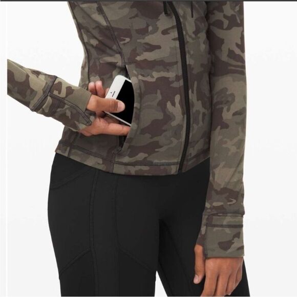 Lululemon Hooded Define Jacket size 4 in Camo greenish grey Camo EUC - Picture 8 of 13